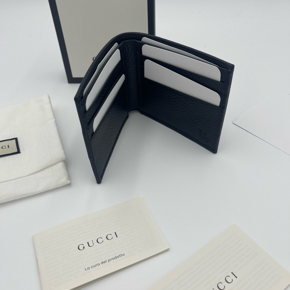 GUCCI MEN'S BLACK GG CANVAS / LEATHER BI-FOLD WALLETS - Picture 4 of 7